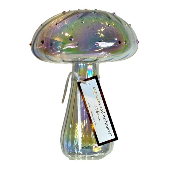 cupcakes & cashmere Other - Pretty Cupcakes and Cashmere glass mushroom decor